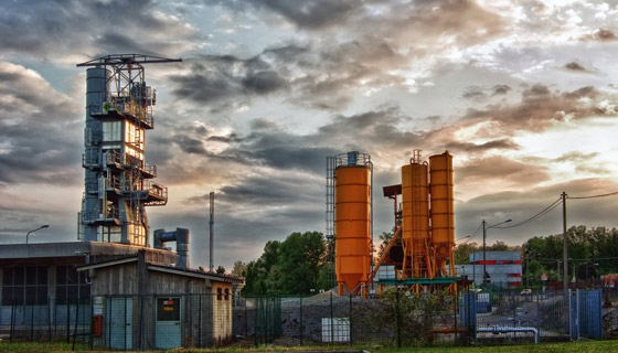 定期開展安全生產風險專項評估，提升企業(yè)本質安全水平