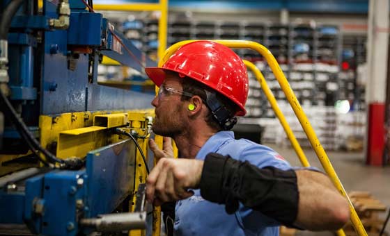 機械裝備企業(yè) HSE 管理體系的 “逆襲密碼”：PDCA 循環(huán)全流程指南