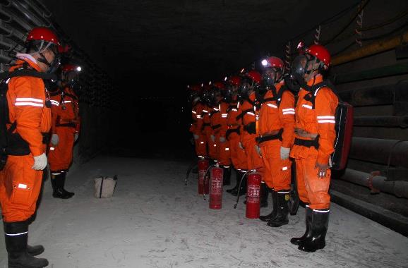 從煤礦安全生產(chǎn)談加強(qiáng)安全培訓(xùn)教育