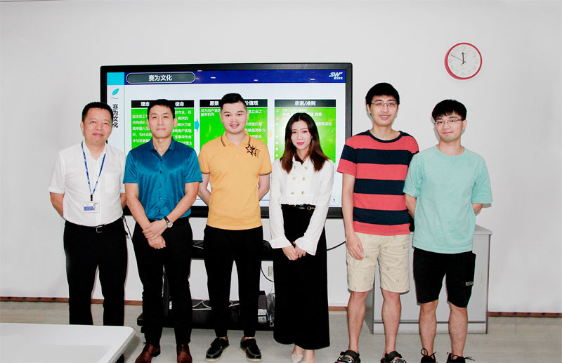 賽為8月員工生日會，奮斗不止，創(chuàng)新不止！