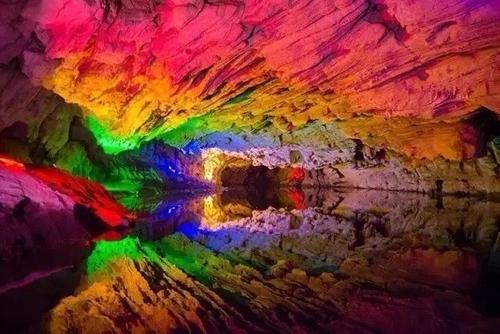 ◆柞水溶洞景區(qū)(國家AAAA級旅游景區(qū))