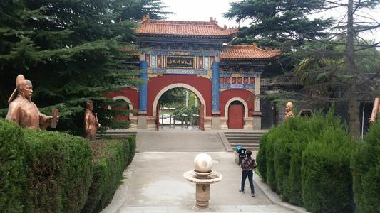 ◆陜西寶雞釣魚臺風景名勝區(qū)(國家AAA級旅游景區(qū))